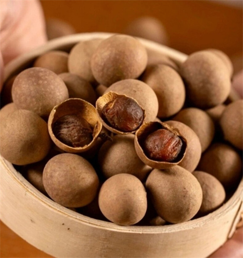 桂圆和它们一起煮，堪比“平民的阿胶”，常吃气血足，显年轻！