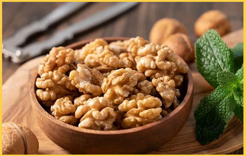 长期高血压，大脑难健康！每天吃几个它，预防脑萎缩，人到80记性强！