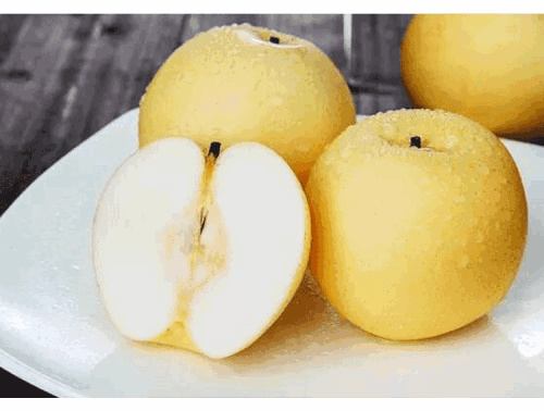 夏天可别错过这水果，增强免疫还润嗓，连皮带肉直接啃，香甜爽口味道好