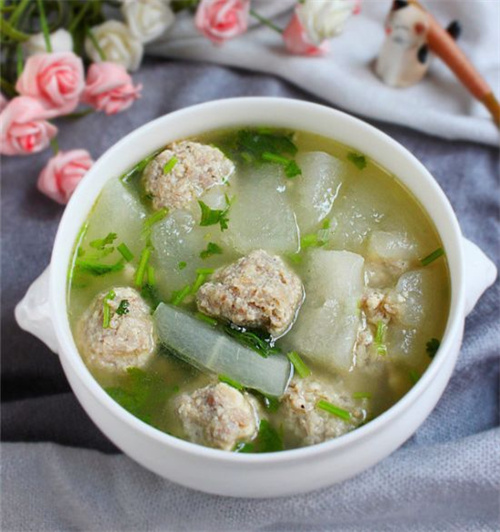 夏季理想“祛湿菜”,对血糖也好,只要几块钱一斤,现在吃刚好~