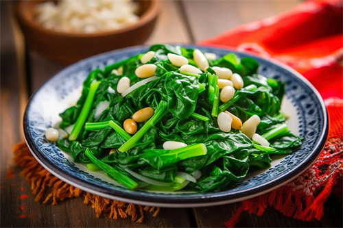叶酸含量超牛奶5倍!7月这“天然补脑菜”正鲜嫩,中老年人常吃腿脚有劲记忆好