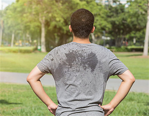 出汗多 = 丢钾？中医支招：三伏补钾这2样食材要多吃