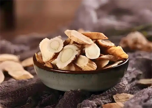 伏天,黄芪加它一起喝,堪称“免疫力增强剂”,助你少把医生找!