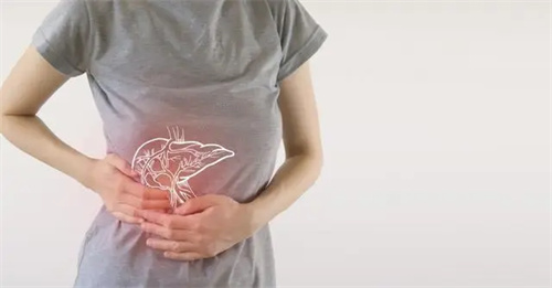 小心肝!这2种食物堪称“肝脏杀手”,很多人却天天吃!