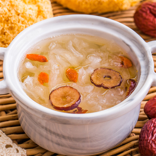 睡不好多是肝火旺?三碗汤饮疏肝降火,助你安睡到天亮