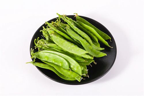 冬日里的“翡翠宝藏”：一把豌豆，解锁健脾防便秘的养生密码