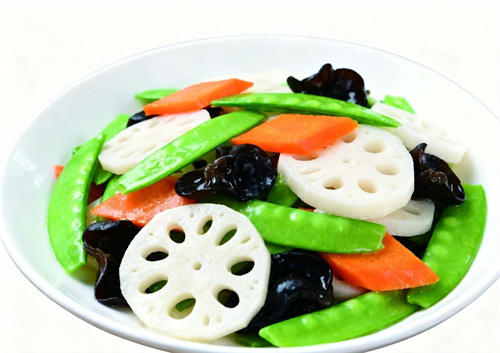 冬日里的“翡翠宝藏”:一把豌豆,解锁健脾防便秘的养生密码