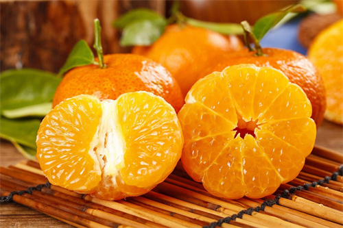 冬天这水果“偷”走免疫，损伤脾胃，却是很多人心头爱！