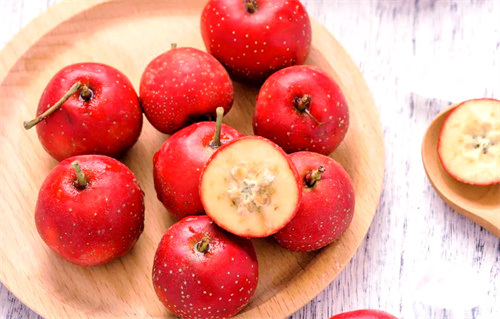 山楂和它是“天生一对”？每天喝一杯，让血管更畅通！