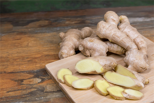 生姜与它煮一煮，肠胃通泰气自顺——揭秘厨房里的"天然顺气方"