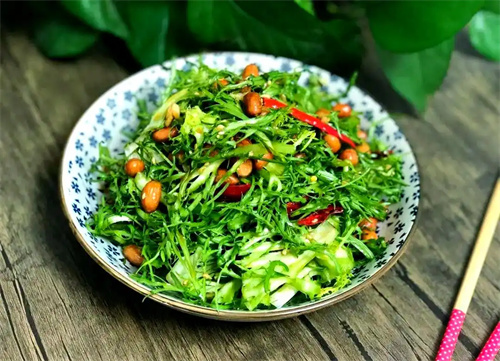 3道家常时令菜，降火润肠护肝，全家吃着都舒服